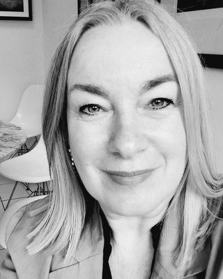 Photo of Elizabeth Johnston, Counsellor, PNCPS Acc.