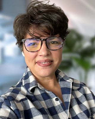 Photo of Yvonne LeVar, Clinical Social Work/Therapist, LCSW, LICSW
