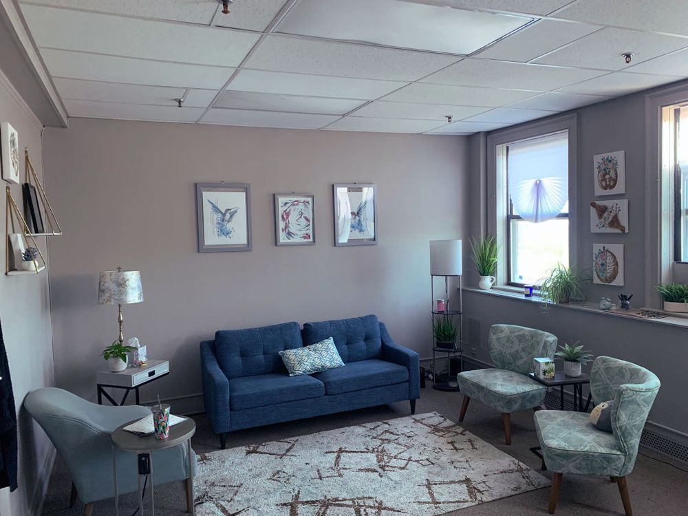 Welcome to Hummingbird Marriage & Family Therapy!