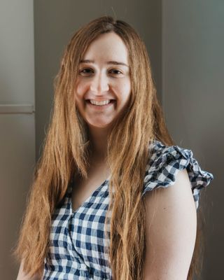 Photo of Dana D'Amicantonio, Licensed Professional Counselor, MA