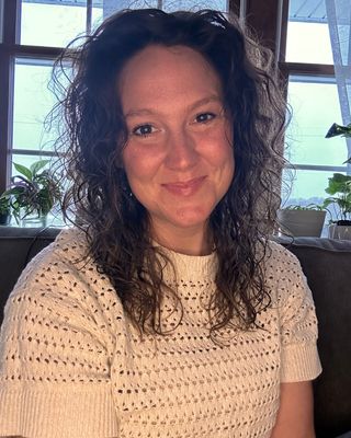 Photo of Ashley Edwards, Licensed Professional Counselor, LPC