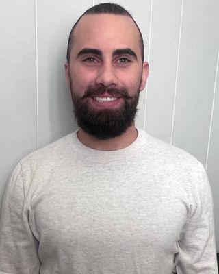 Photo of Ovi Restrepo, Clinical Social Work/Therapist, LMSW