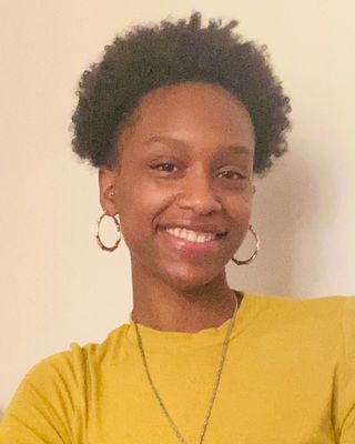 Photo of Chelsea Bey-Moon, Pre-Licensed Professional in Jacksonville, FL