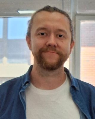 Photo of Adam Snape, Counsellor, MNCPS Acc.