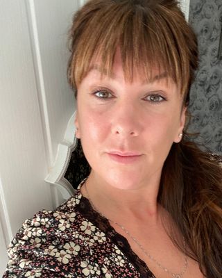 Photo of Carli Thomas, Counsellor, DCounsPsych, MNCPS Acc.