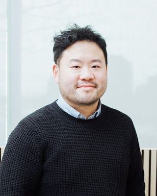 Photo of William Shin, Registered Social Worker, RSW