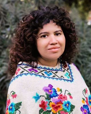Photo of Maria Reyes, Marriage & Family Therapist Associate, MA, AMFT, APCC