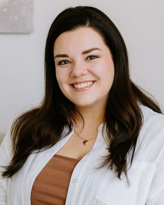 Photo of McKenna Bebee, Registered Psychotherapist (Qualifying) in Ottawa, ON