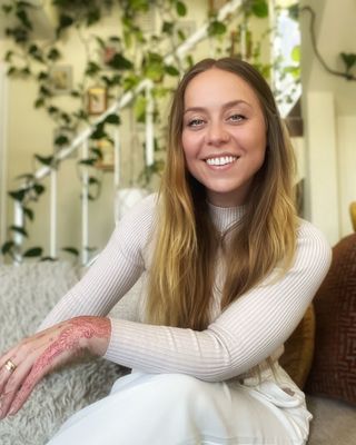 Photo of Natasha Sweitzer, Marriage & Family Therapist, LMFT