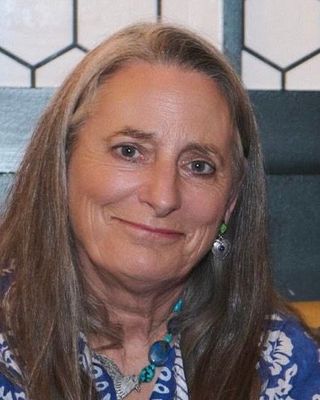 Photo of Dillian Maas, Psychotherapist, MUKCP