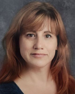 Photo of Elena Kourounis, Pre-Licensed Professional, Intern