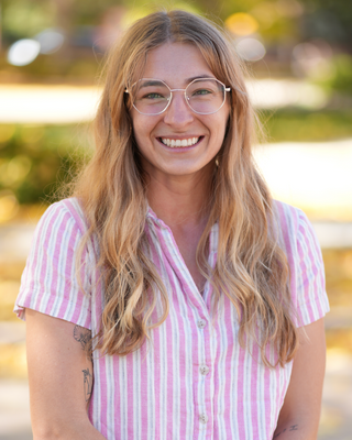Photo of Lia Wolfe, Clinical Social Work/Therapist, LCSW