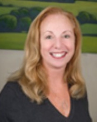 Photo of Vita R Golub-Ginsburg, LMHC, MEd, Counselor