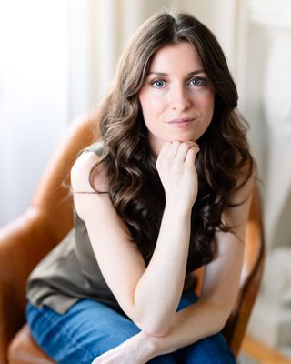 Photo of Sarah Stockall, Registered Psychotherapist, MA, BA