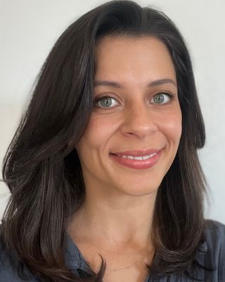 Photo of Dr Miranda Justo-Nunez, Psychologist, PsychD, HCPC - Clin. Psych.