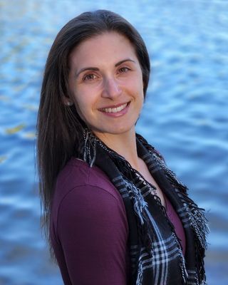 Photo of Lynda Torento, APRN, PMHNP