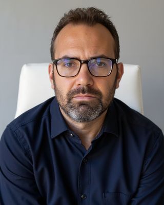 Photo of Andrew Regan, Counsellor, DCounsPsych, MBACP Accred