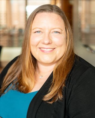 Photo of Emily Hartley, Registered Psychotherapist, BScH, MEd, RP, CCC