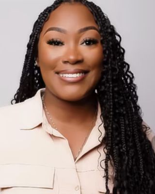 Photo of Antionette Holt, Licensed Professional Counselor, LPC