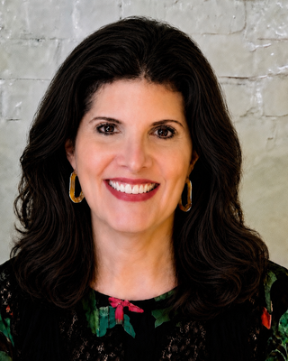Photo of Teri Robiou, Psychologist, PhD