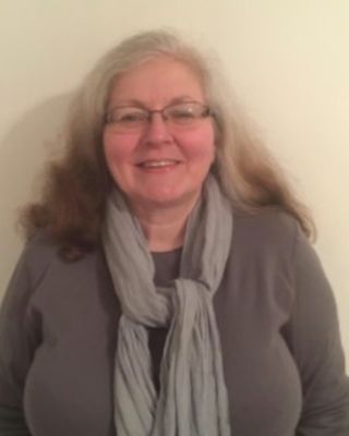 Photo of Helen Farrah-McGrail, Clinical Social Work/Therapist, LISW