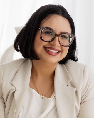 Photo of Esli Noemi Ramos, Associate Clinical Social Worker, ACSW