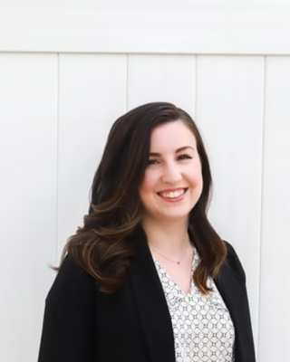 Photo of Erin Sweeney, Clinical Social Work/Therapist, LCSW