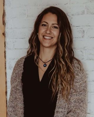 Photo of Jessica Padar, Registered Psychotherapist (Qualifying), MA