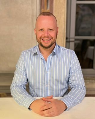 Photo of Greg Janiszek, Counsellor, MSc, MBACP