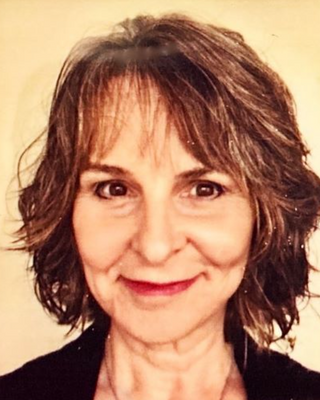 Dee Forrest profile photo