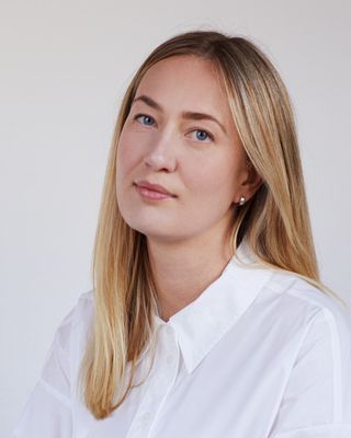 Photo of Iuliia Kapinos, MA, PACFA, Psychotherapist