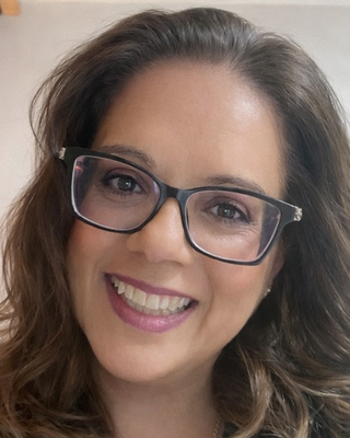 Photo of Kiran Nagra, Psychotherapist, MUKCP