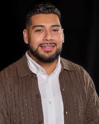 Photo of Bernie Naranjo, Marriage & Family Therapist Associate, AMFT, PsyD