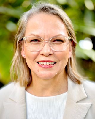 Photo of Dr Elizabeth Buikstra - Lacewing Psychology, Psychologist, PhD, PsyBA General