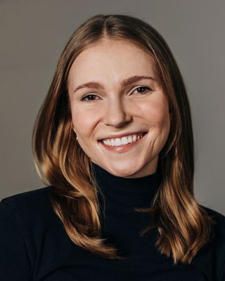Photo of Brooke Becker, Licensed Professional Clinical Counselor, LPCC