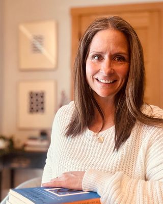 Photo of Traci W. Reiser, Marriage & Family Therapist Associate, MA, MFTC