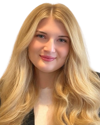 Photo of Emma Cooper - Emma Cooper, Anxiety & Relationship Therapy, Registered Social Worker, MSW, RSW