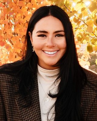 Photo of Ali Evans, Registered Social Worker, RSW, BSW, MSW (c), BCR