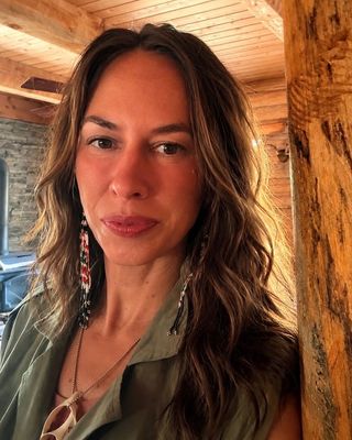 Photo of Maryanna Petersen, Marriage & Family Therapist, MS, LCMFT, ACHT