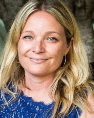 Photo of Stacey Kamp, Marriage & Family Therapist, PhDc, LMFT, ATR-BC