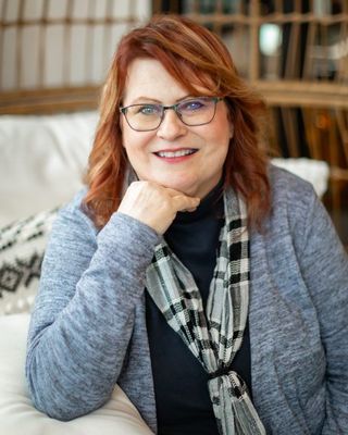 Photo of Vicki Angstmann, Licensed Clinical Professional Counselor, LCPC