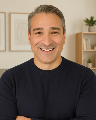 Photo of Alex Frank, Marriage & Family Therapist, MA, LMFT