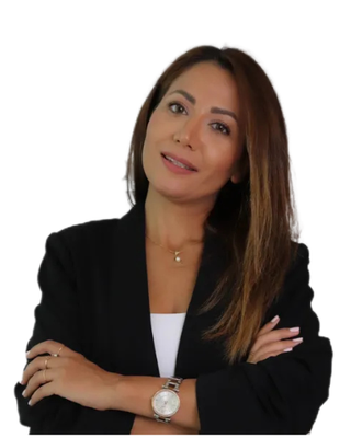 Photo of Niki Nourbakhsh, Counsellor, MA, RCC