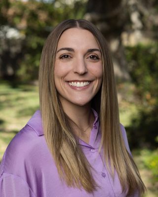 Photo of Jayde Shaw, Psychiatric Nurse Practitioner, MSN, APRN, PMHNP