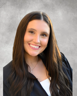 Photo of Alyssa Risdon, MHC-LP