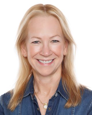 Photo of Jennifer Swanson, Licensed Master Social Worker, LMSW