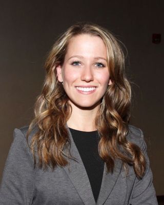 Photo of Dr. Laura Travers Heinig, Psychologist, PhD
