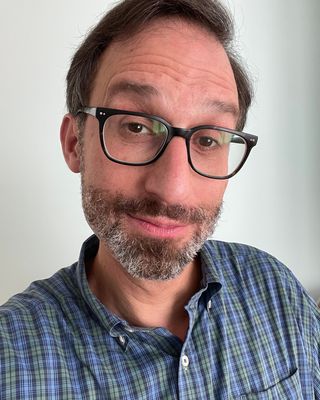 Photo of Adam Shechter, Clinical Social Work/Therapist, LCSW