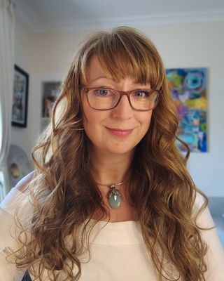 Photo of Tess Dunlop - Edinburgh & Lothian Counselling (Tess Dunlop), Counsellor, BACP