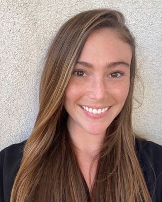 Photo of Madison Maynes, Marriage & Family Therapist Associate in McLaughlin, Los Angeles, CA